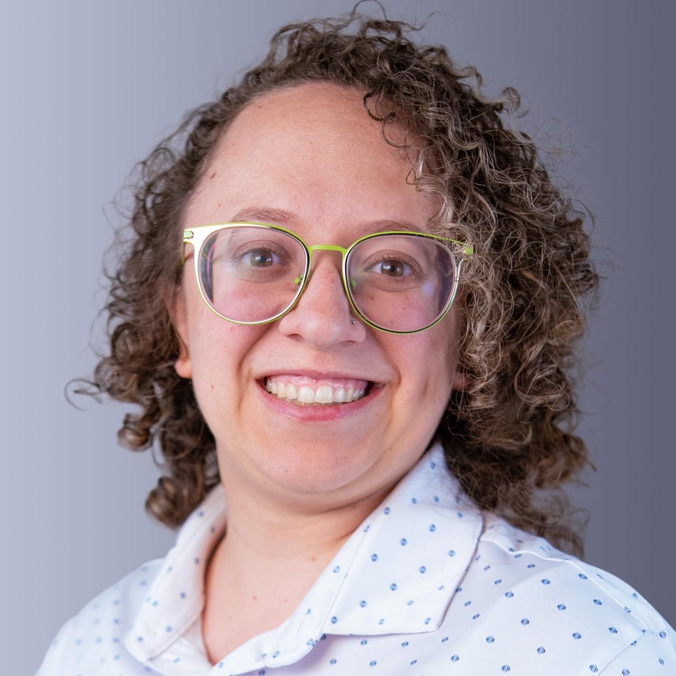 Elizabeth Sullivan Headshot